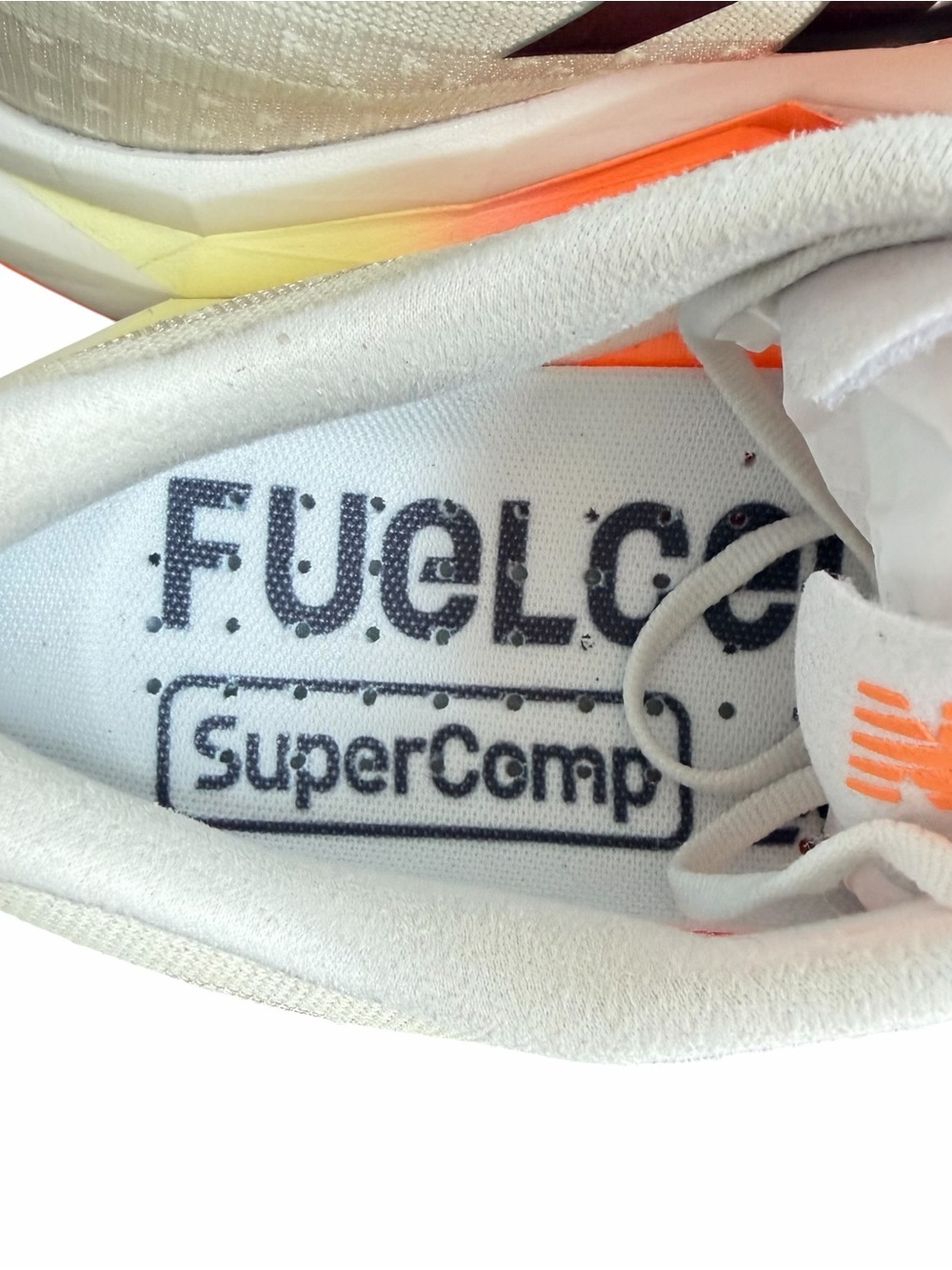 NEW BALANCE | FuelCell SuperComp Elite V4 - Picture 4 of 7